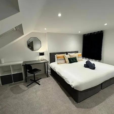 Modern 5 Bed Near Excel -Big Ben Villa London Exterior photo