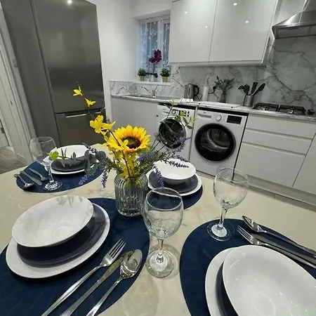 Modern 5 Bed Near Excel -Big Ben Villa London Exterior photo